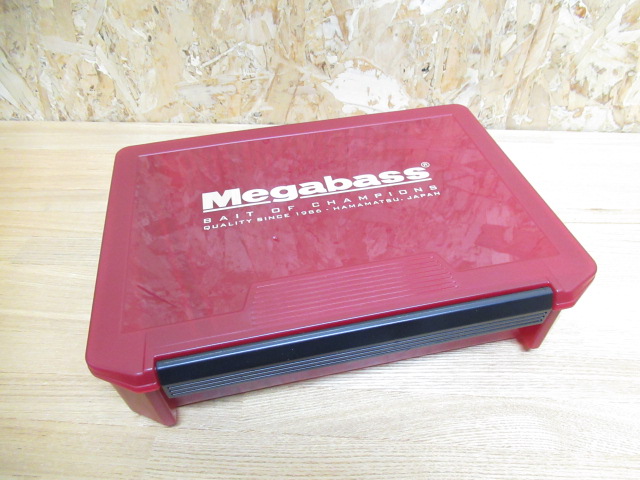 MEGABASS LUNKER LUNCH BOX MB-3020NDDM